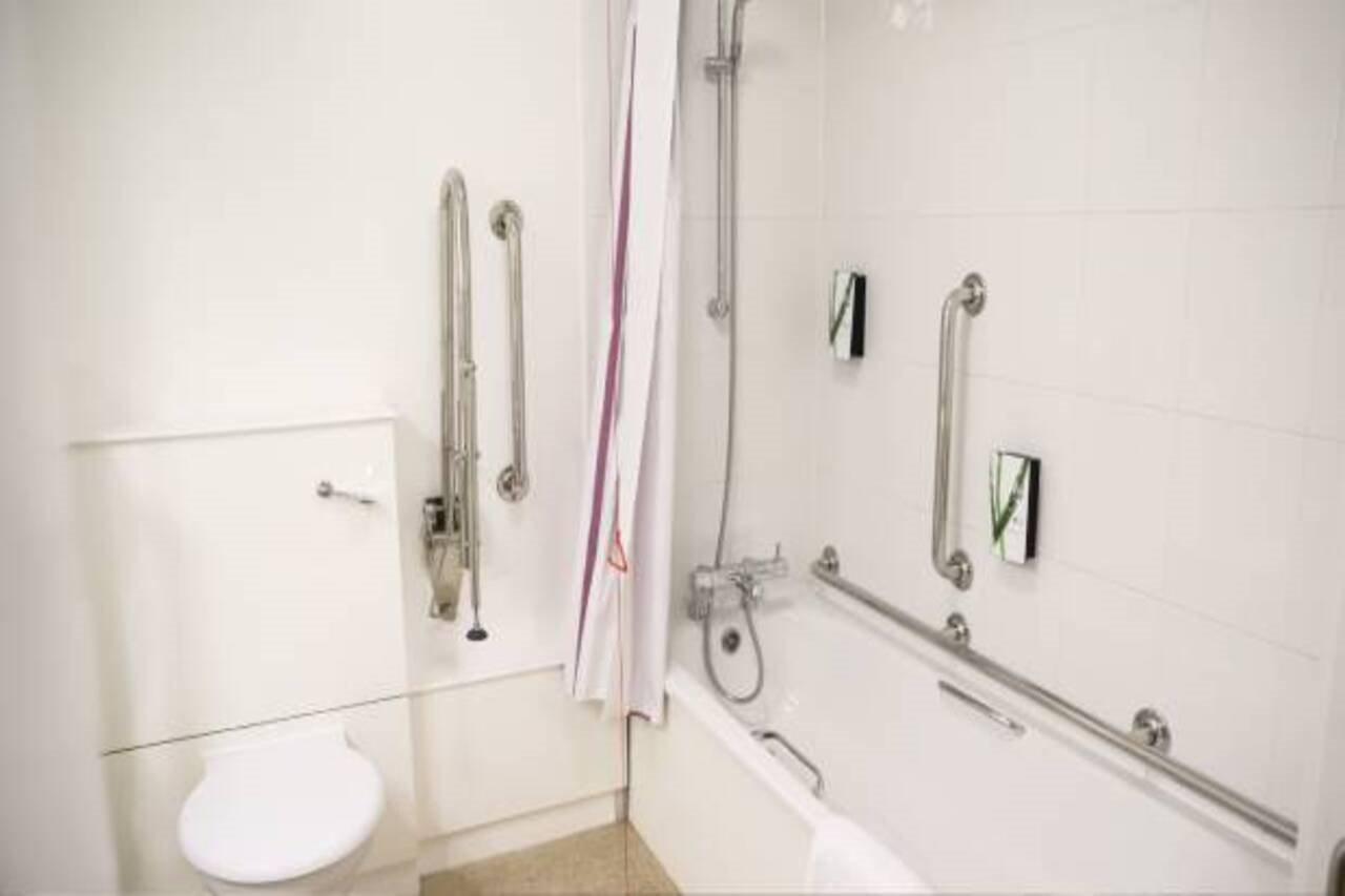 Premier Inn Inverness West Ngoại thất bức ảnh