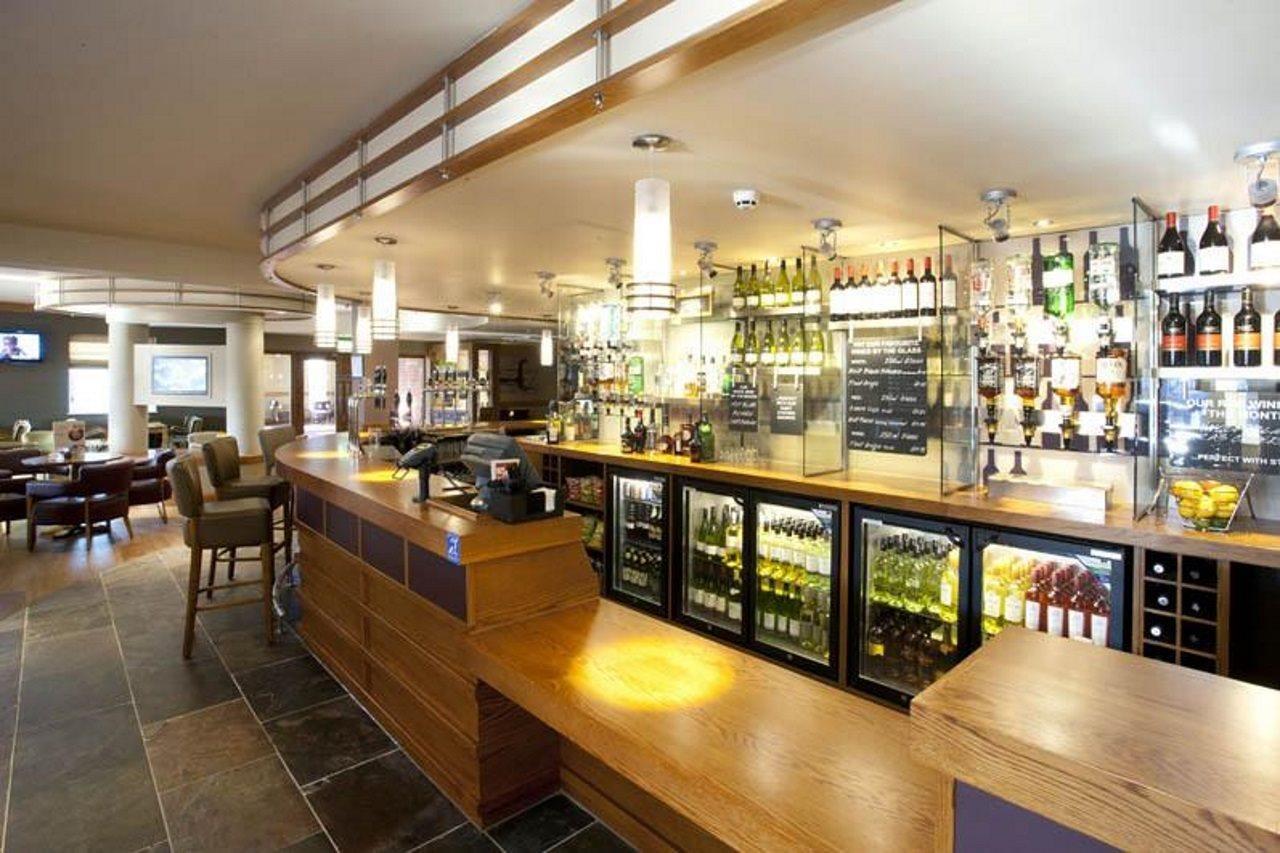 Premier Inn Inverness West Ngoại thất bức ảnh