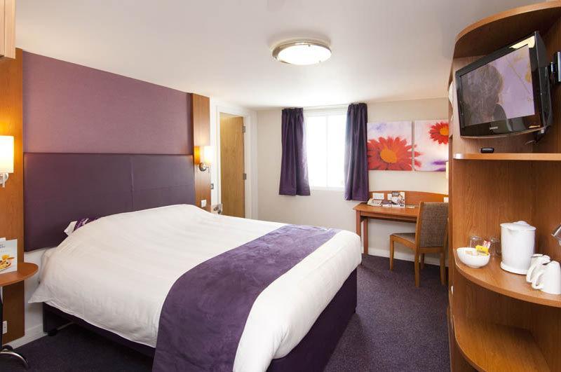 Premier Inn Inverness West Ngoại thất bức ảnh